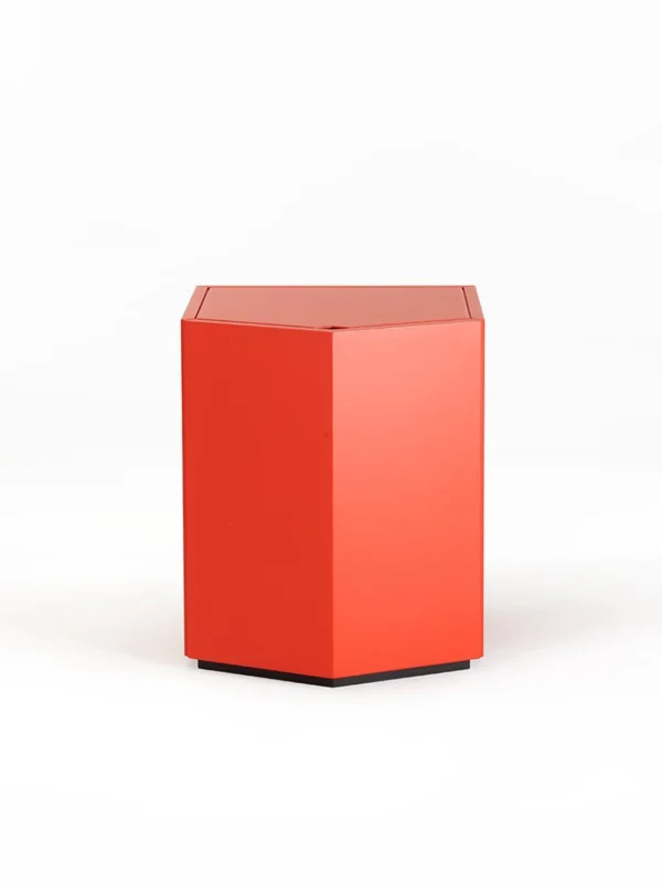 Z24 Nightstand 728
